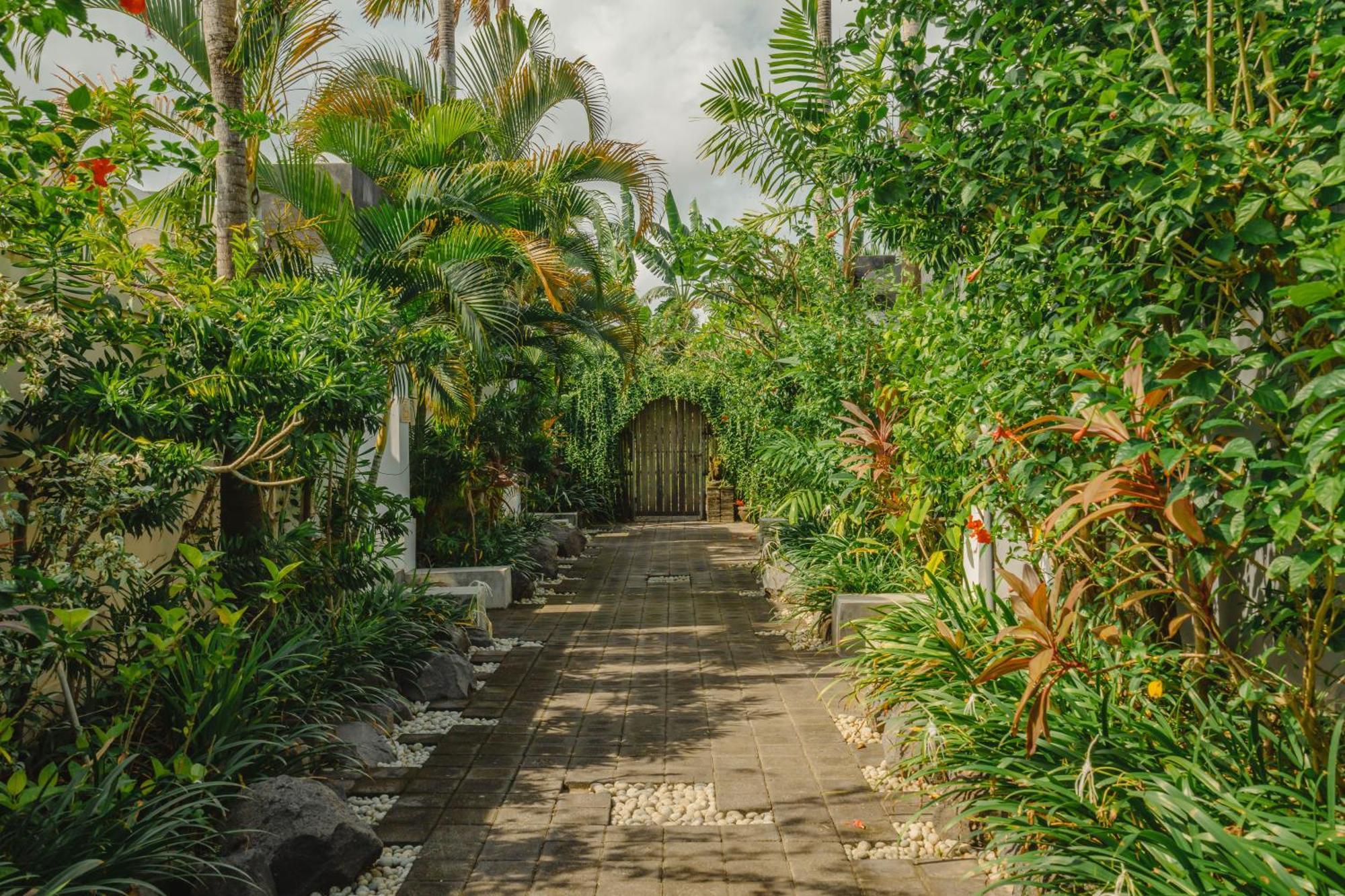 The Tukad Villa Seminyak Zewnętrze zdjęcie